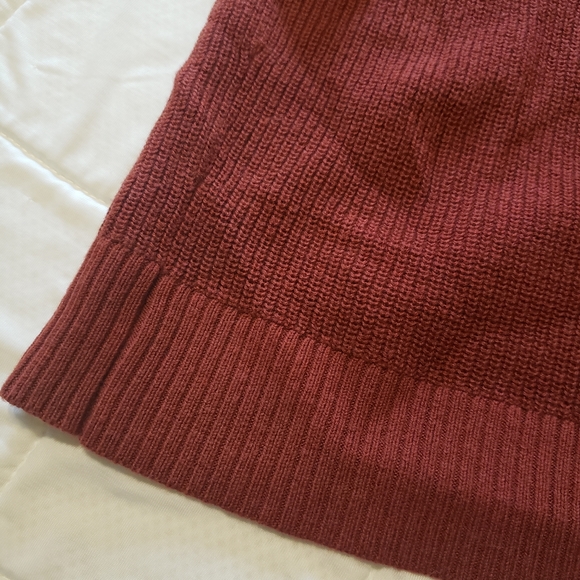 Torrid rust cold shoulder keyhole back sweater size 2 - Picture 5 of 7